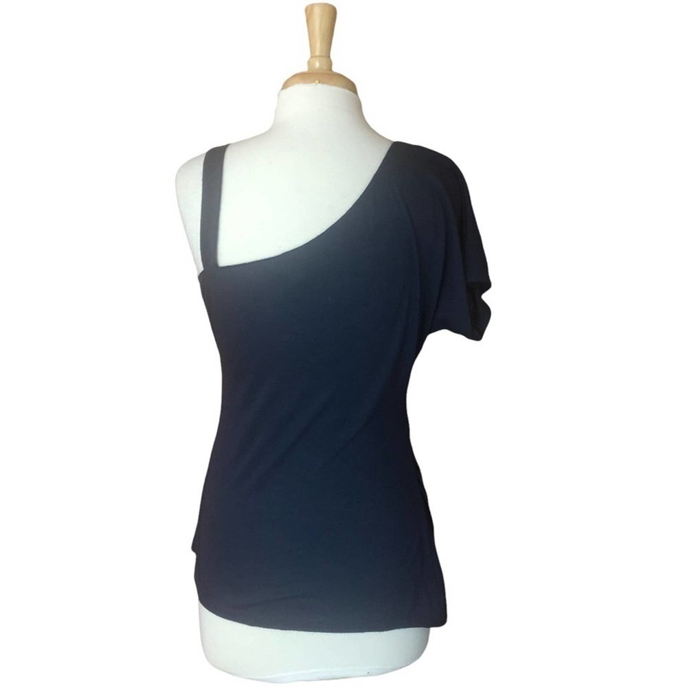 Women’s Black One-Shoulder Sequin Top - Picture 4 of 10